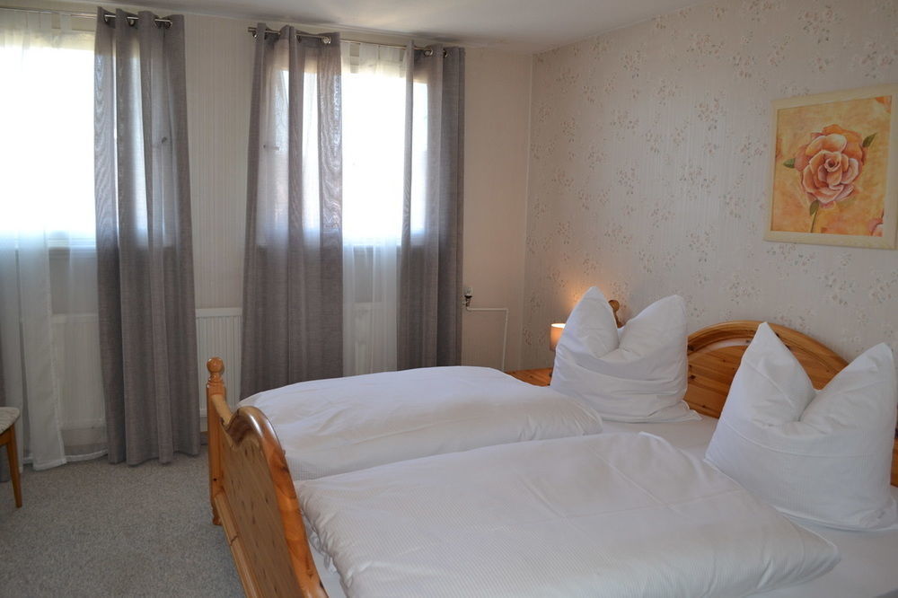Black Forest Rooms Grafenhausen Exterior foto